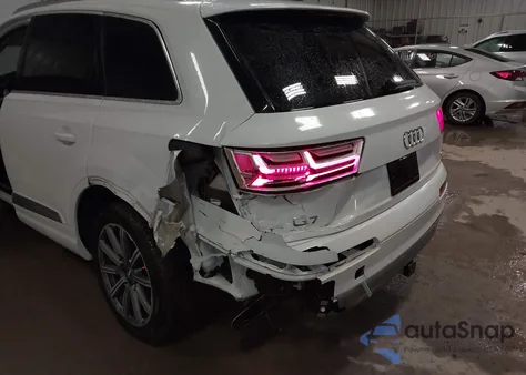 2018 Audi Q7 2.0T Premium z USA, uszkodzony, nr VIN WA1LHAF71JD013456